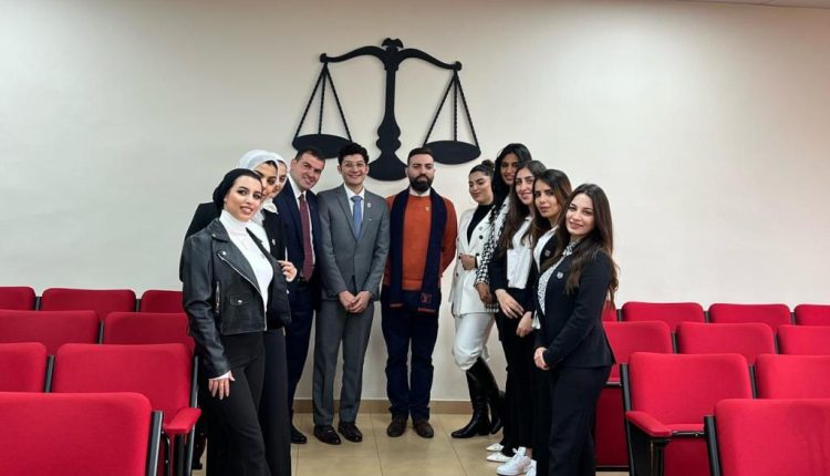 حقوق عمان الأهلية تمثل الأردن بمسابقة المحاكمات الصورية العربية في الكويت1