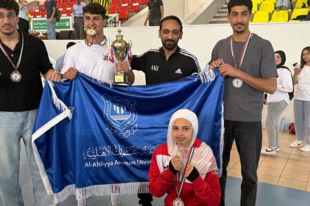 نتائج مميّزة لطلبةعمان الأهلية في بطولة الجامعات للملاكمة