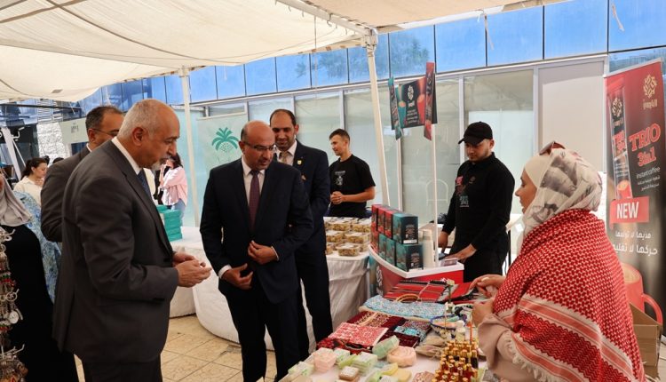 معرض المنتجات المحلي الثاني 2025 في عمان الاهلية3