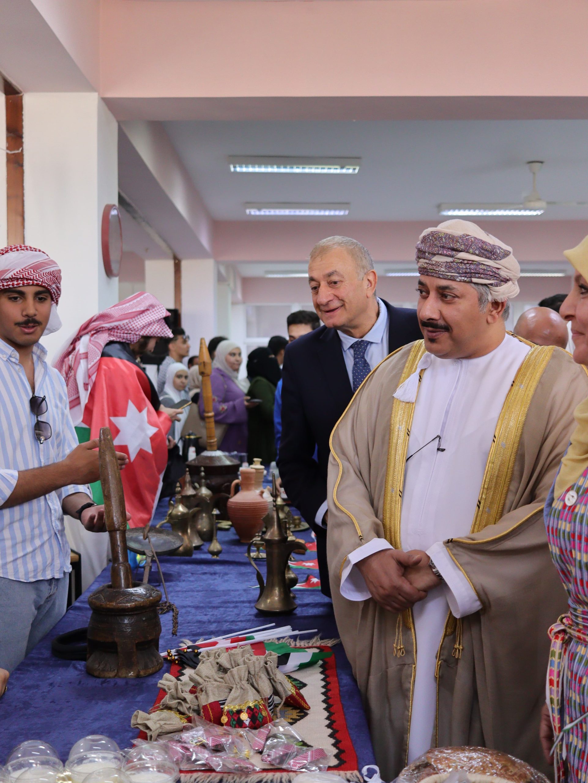 %D8%B5%D9%88%D8%B1%D8%A9 %D9%88%D8%A7%D8%AA%D8%B3%D8%A7%D8%A8 %D8%A8%D8%AA%D8%A7%D8%B1%D9%8A%D8%AE 2025 06 03 %D9%81%D9%8A 13.56.06 ae66c922 scaled - وكالة عكاظ الاخبارية