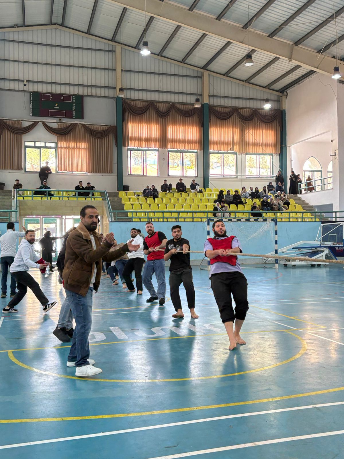 %D8%B5%D9%88%D8%B1%D8%A9 %D9%88%D8%A7%D8%AA%D8%B3%D8%A7%D8%A8 %D8%A8%D8%AA%D8%A7%D8%B1%D9%8A%D8%AE 2025 12 01 %D9%81%D9%8A 14.11.36 05f3b2c4 - وكالة عكاظ الاخبارية