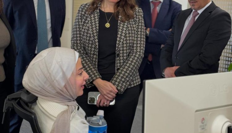 b4a0bb1d-8ce3-4da5-b23d-03196ec21117