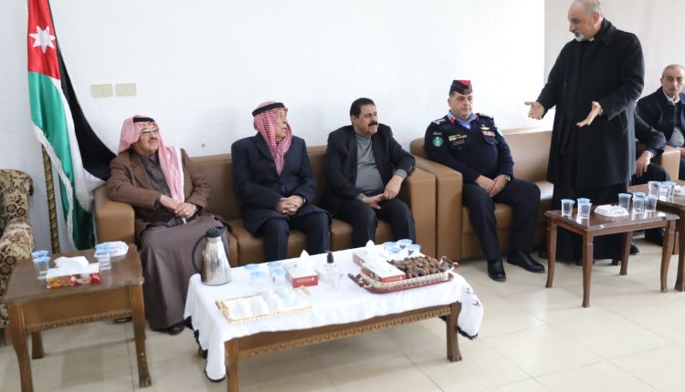 d6ee05b6-ec51-4fc1-abfd-6c20211053af