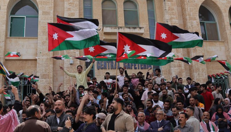 8054891f-be76-469c-81a7-aedf089d4d33